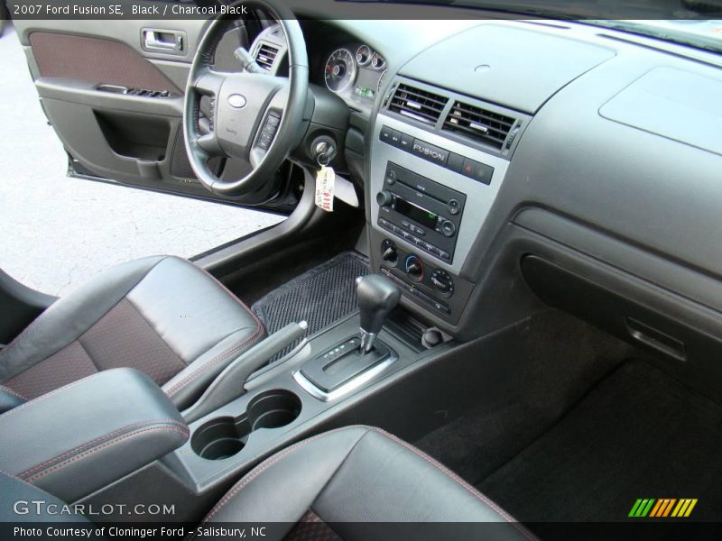 Black / Charcoal Black 2007 Ford Fusion SE