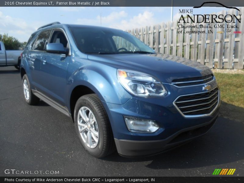 Patriot Blue Metallic / Jet Black 2016 Chevrolet Equinox LT