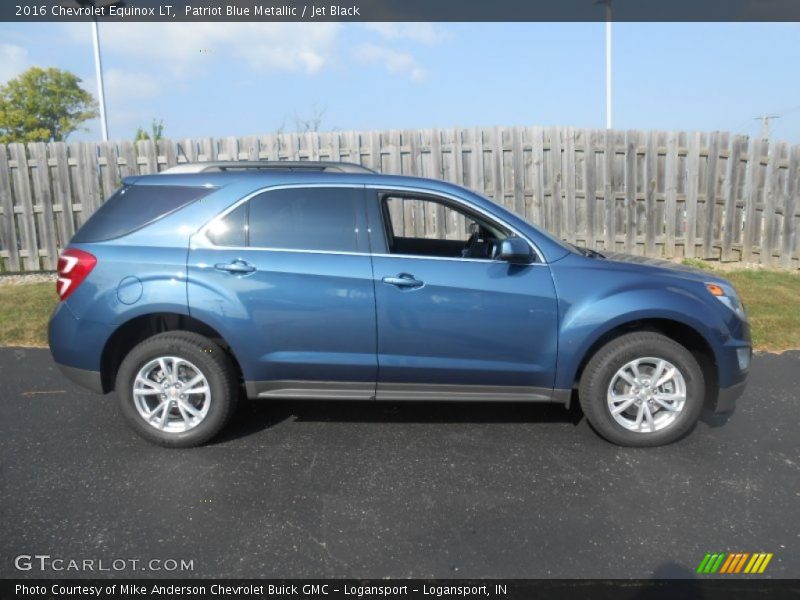 Patriot Blue Metallic / Jet Black 2016 Chevrolet Equinox LT