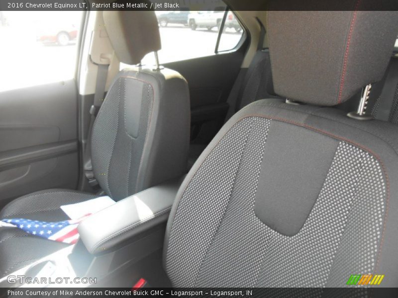 Patriot Blue Metallic / Jet Black 2016 Chevrolet Equinox LT