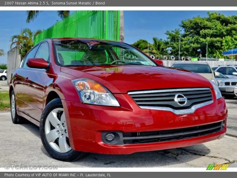 Front 3/4 View of 2007 Altima 2.5 S
