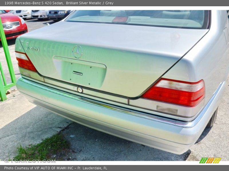 Brilliant Silver Metallic / Grey 1998 Mercedes-Benz S 420 Sedan
