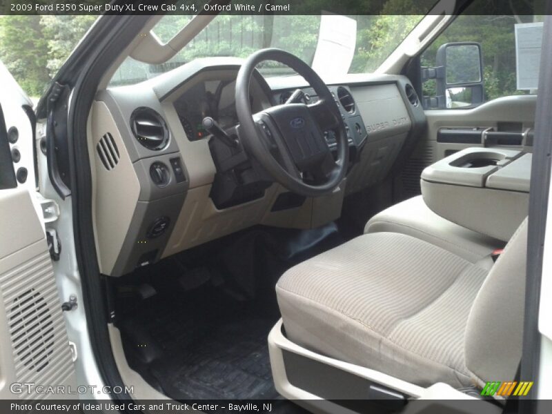 Oxford White / Camel 2009 Ford F350 Super Duty XL Crew Cab 4x4