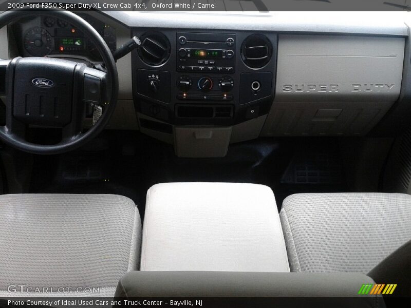 Oxford White / Camel 2009 Ford F350 Super Duty XL Crew Cab 4x4