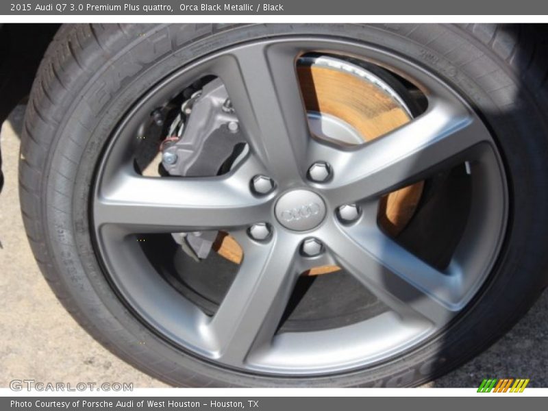 Orca Black Metallic / Black 2015 Audi Q7 3.0 Premium Plus quattro