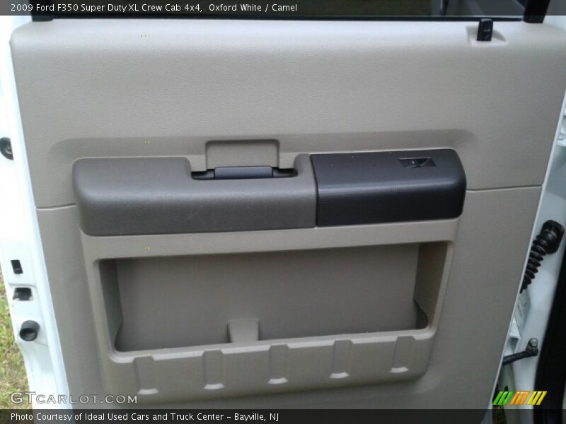 Oxford White / Camel 2009 Ford F350 Super Duty XL Crew Cab 4x4