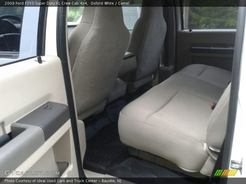 Oxford White / Camel 2009 Ford F350 Super Duty XL Crew Cab 4x4