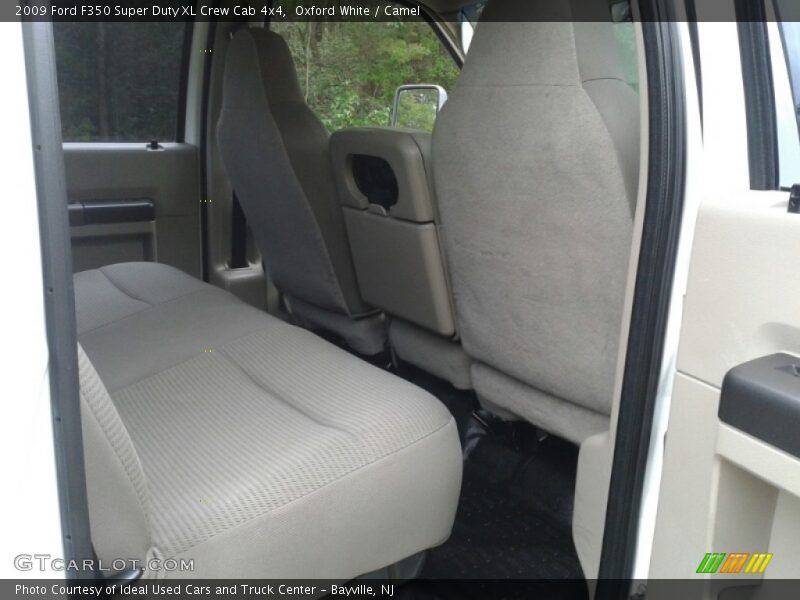 Oxford White / Camel 2009 Ford F350 Super Duty XL Crew Cab 4x4