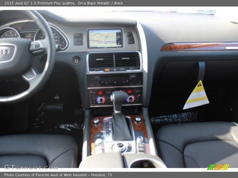 Orca Black Metallic / Black 2015 Audi Q7 3.0 Premium Plus quattro