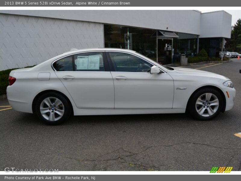 Alpine White / Cinnamon Brown 2013 BMW 5 Series 528i xDrive Sedan