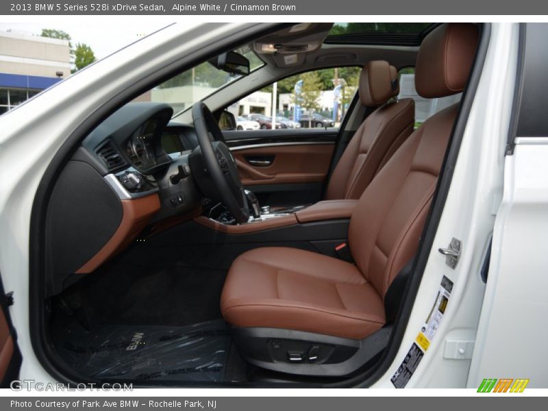 Front Seat of 2013 5 Series 528i xDrive Sedan