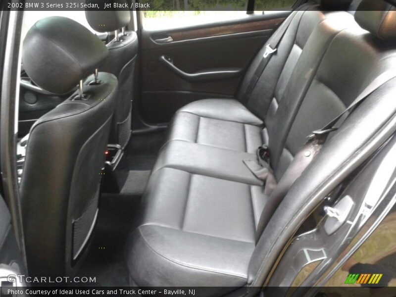 Jet Black / Black 2002 BMW 3 Series 325i Sedan
