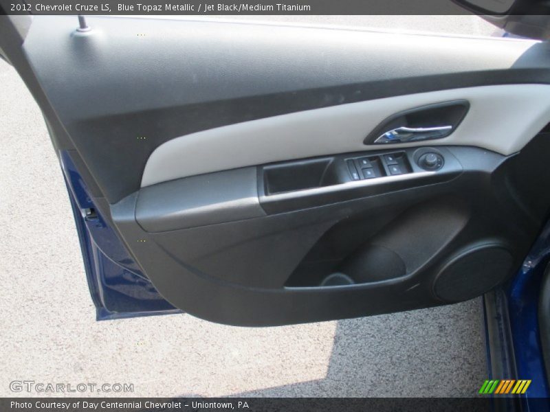 Blue Topaz Metallic / Jet Black/Medium Titanium 2012 Chevrolet Cruze LS