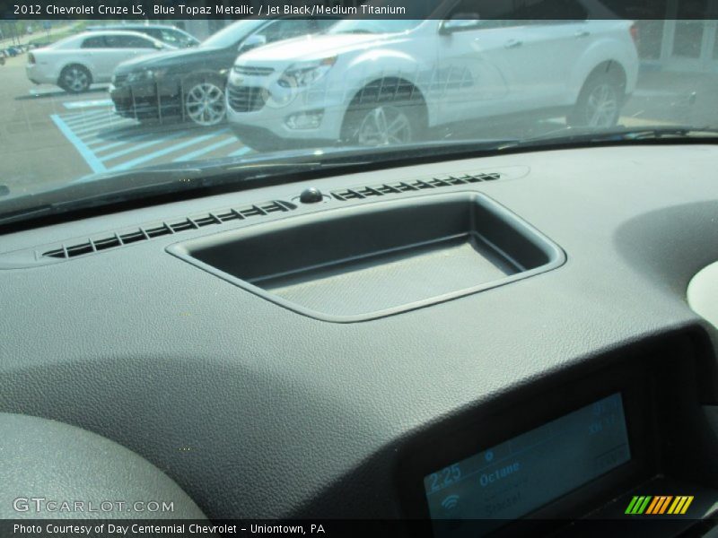 Blue Topaz Metallic / Jet Black/Medium Titanium 2012 Chevrolet Cruze LS