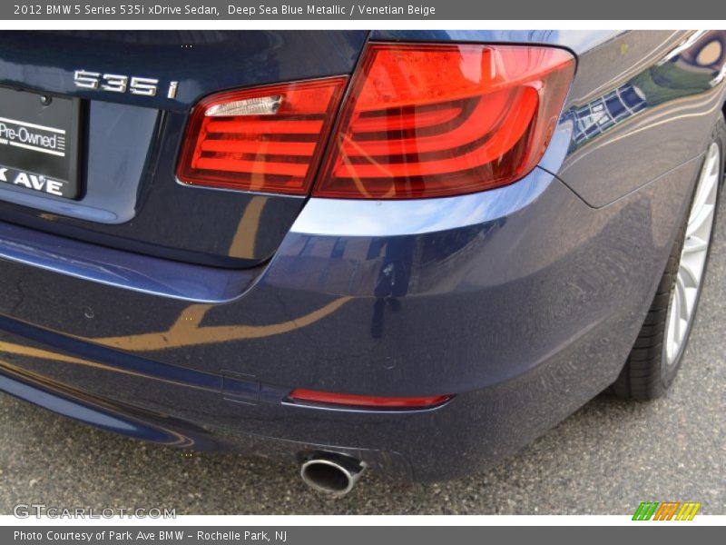 Deep Sea Blue Metallic / Venetian Beige 2012 BMW 5 Series 535i xDrive Sedan