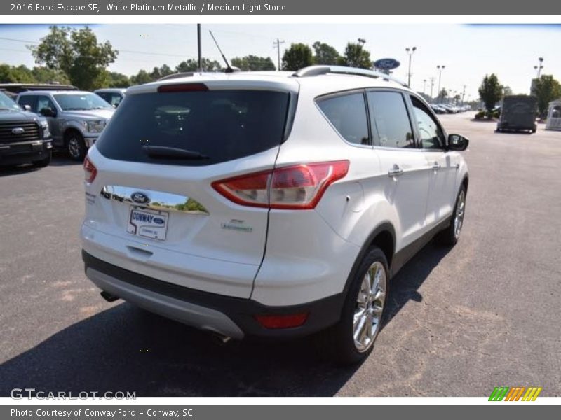 White Platinum Metallic / Medium Light Stone 2016 Ford Escape SE