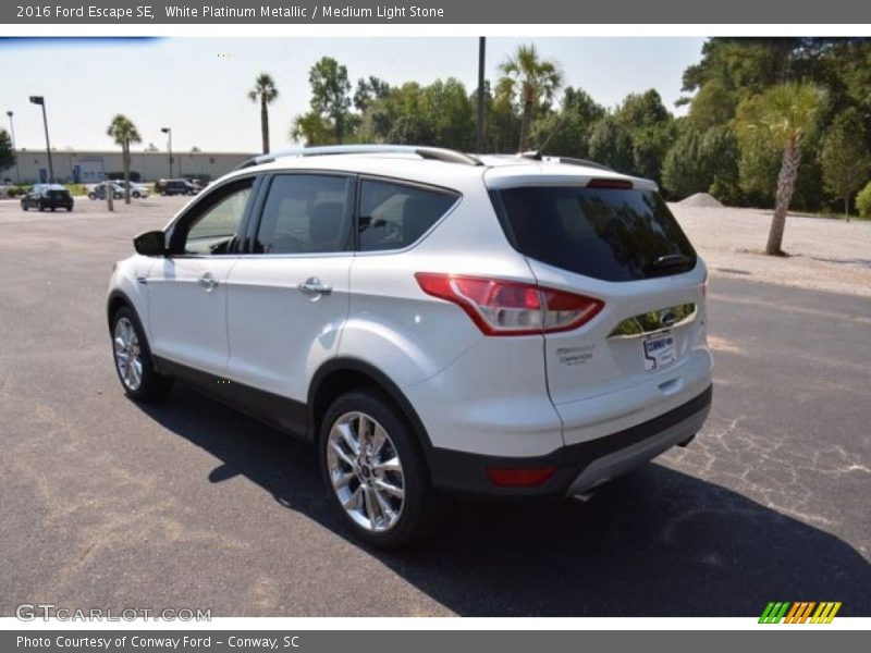 White Platinum Metallic / Medium Light Stone 2016 Ford Escape SE