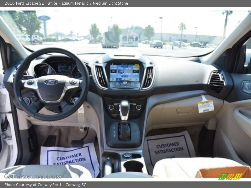 White Platinum Metallic / Medium Light Stone 2016 Ford Escape SE