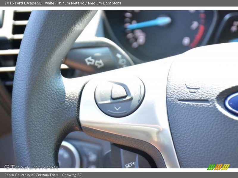 White Platinum Metallic / Medium Light Stone 2016 Ford Escape SE