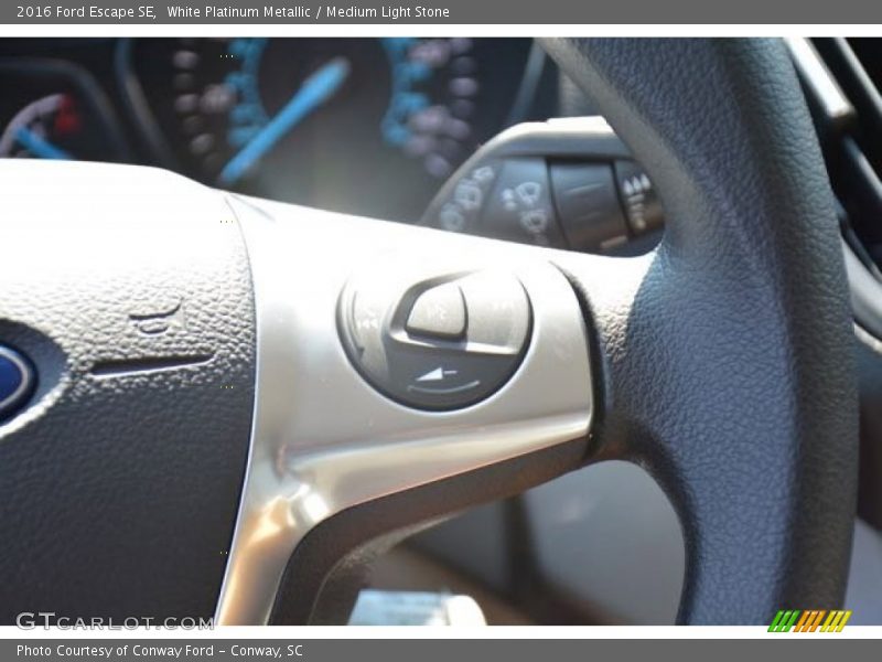 White Platinum Metallic / Medium Light Stone 2016 Ford Escape SE
