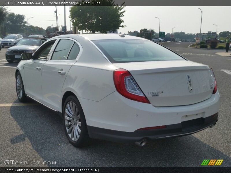 Crystal Champagne / Light Dune 2013 Lincoln MKS AWD