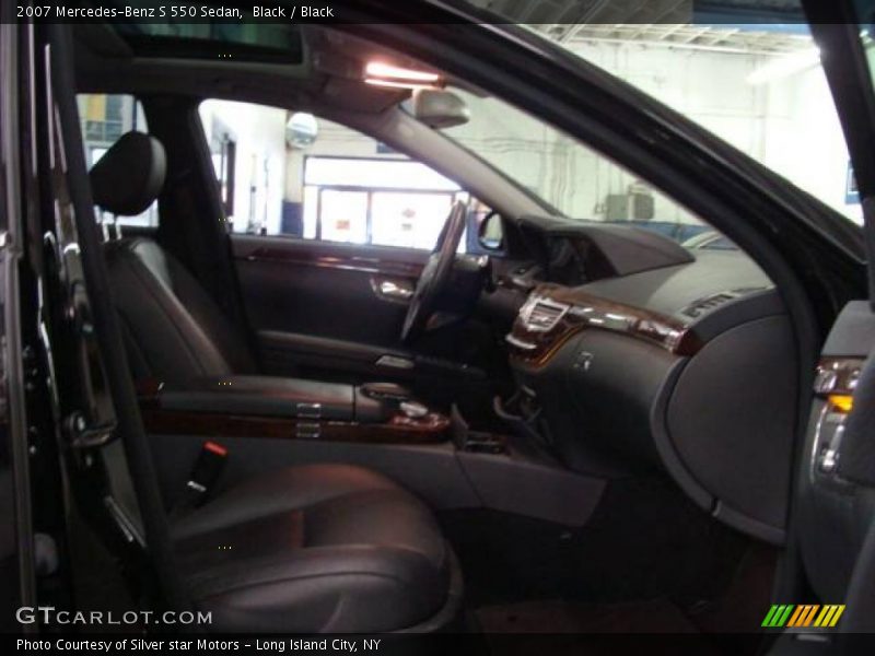 Black / Black 2007 Mercedes-Benz S 550 Sedan