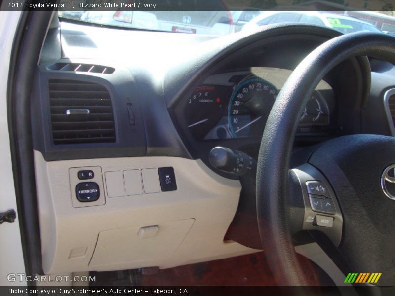 Blizzard White Pearl / Ivory 2012 Toyota Venza LE