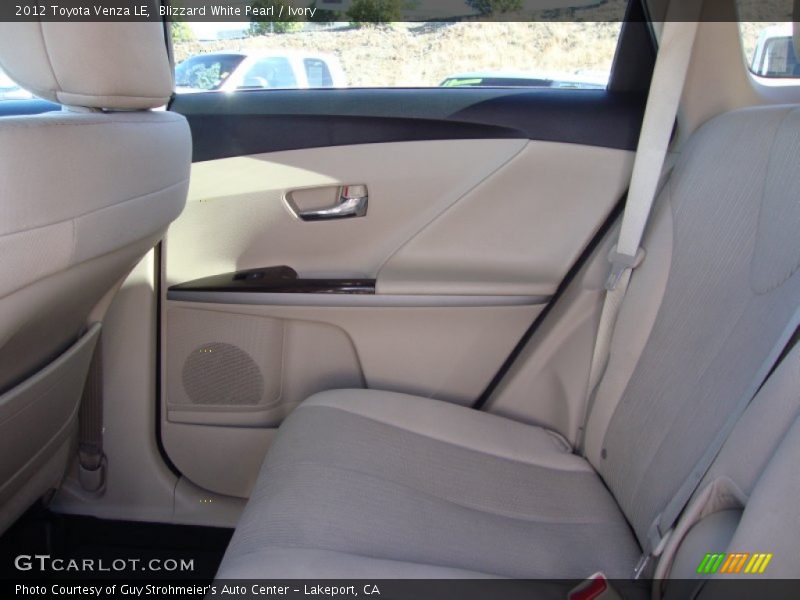 Blizzard White Pearl / Ivory 2012 Toyota Venza LE