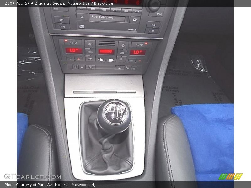 Nogaro Blue / Black/Blue 2004 Audi S4 4.2 quattro Sedan