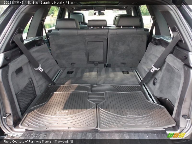  2008 X5 4.8i Trunk
