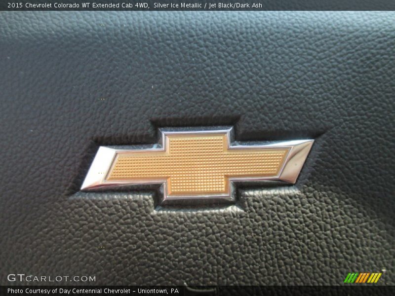 Silver Ice Metallic / Jet Black/Dark Ash 2015 Chevrolet Colorado WT Extended Cab 4WD