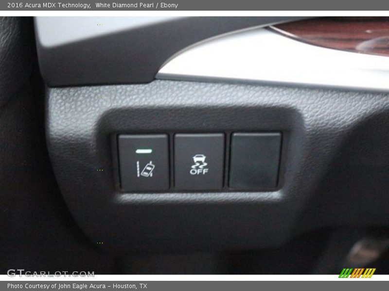 White Diamond Pearl / Ebony 2016 Acura MDX Technology