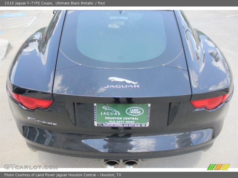 Ultimate Black Metallic / Red 2016 Jaguar F-TYPE Coupe