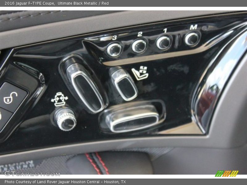 Ultimate Black Metallic / Red 2016 Jaguar F-TYPE Coupe