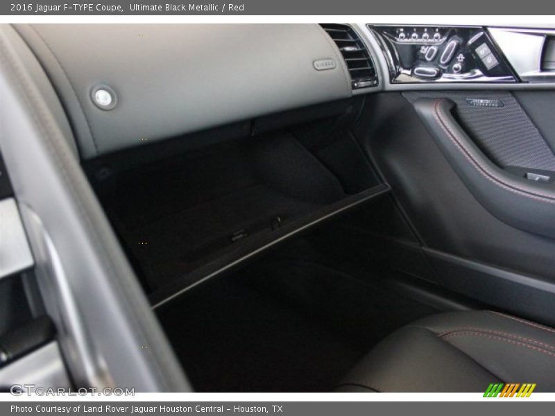 Ultimate Black Metallic / Red 2016 Jaguar F-TYPE Coupe