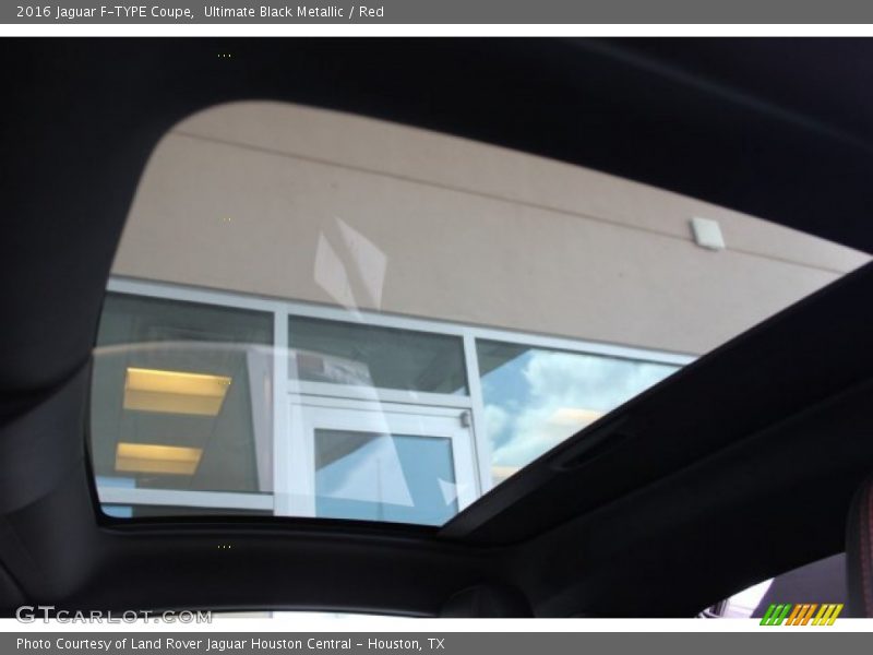 Ultimate Black Metallic / Red 2016 Jaguar F-TYPE Coupe