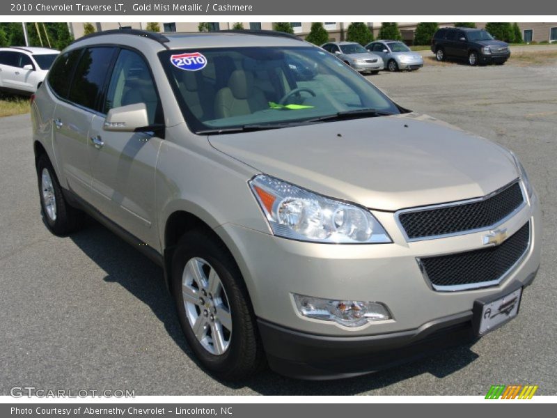 Gold Mist Metallic / Cashmere 2010 Chevrolet Traverse LT