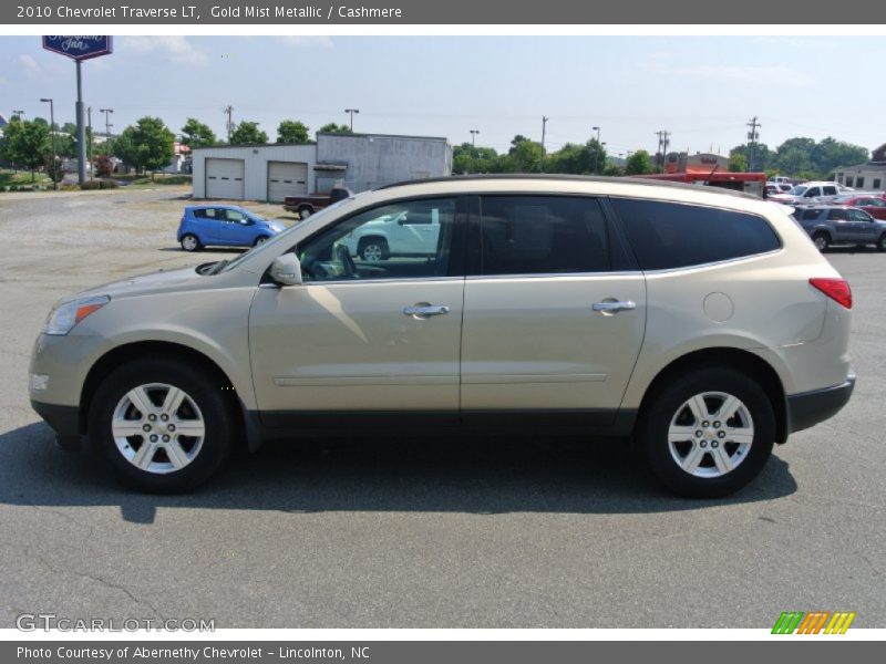 Gold Mist Metallic / Cashmere 2010 Chevrolet Traverse LT