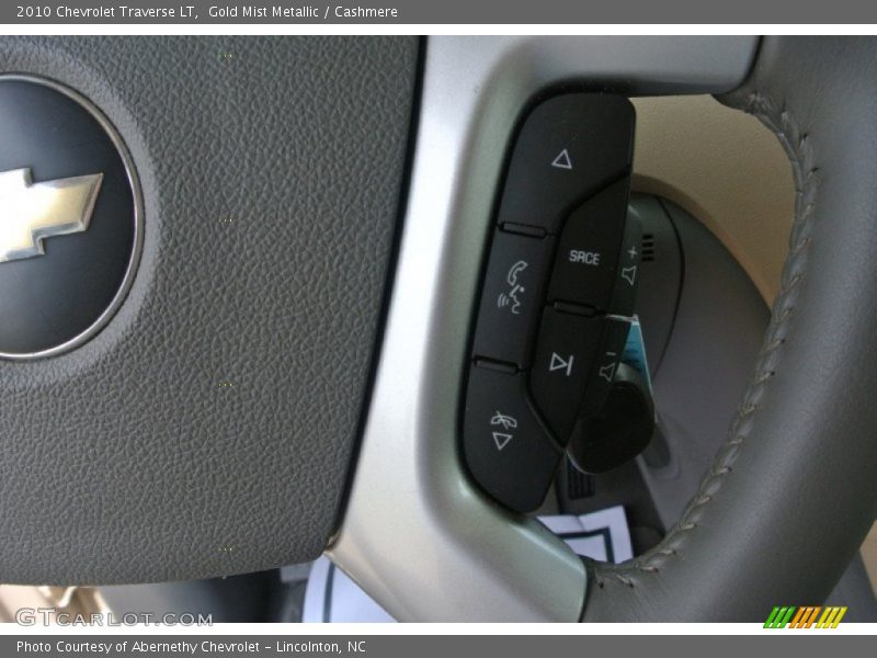 Gold Mist Metallic / Cashmere 2010 Chevrolet Traverse LT