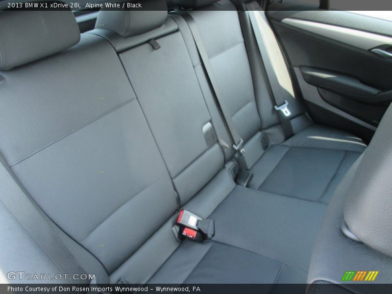 Alpine White / Black 2013 BMW X1 xDrive 28i