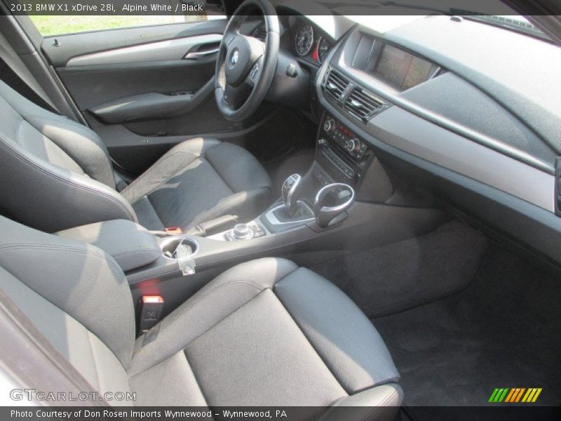 Alpine White / Black 2013 BMW X1 xDrive 28i
