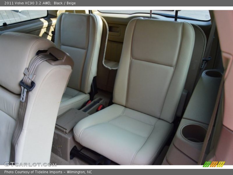 Black / Beige 2011 Volvo XC90 3.2 AWD
