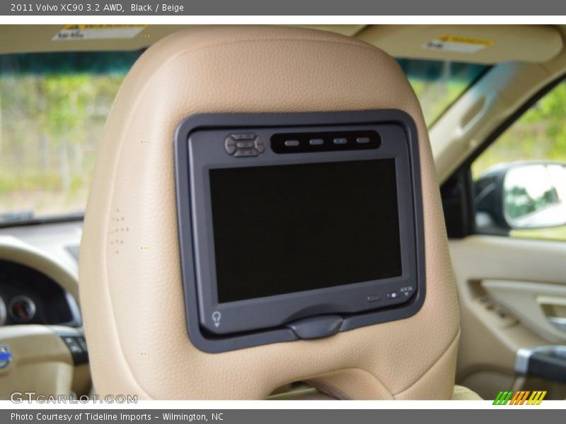 Black / Beige 2011 Volvo XC90 3.2 AWD