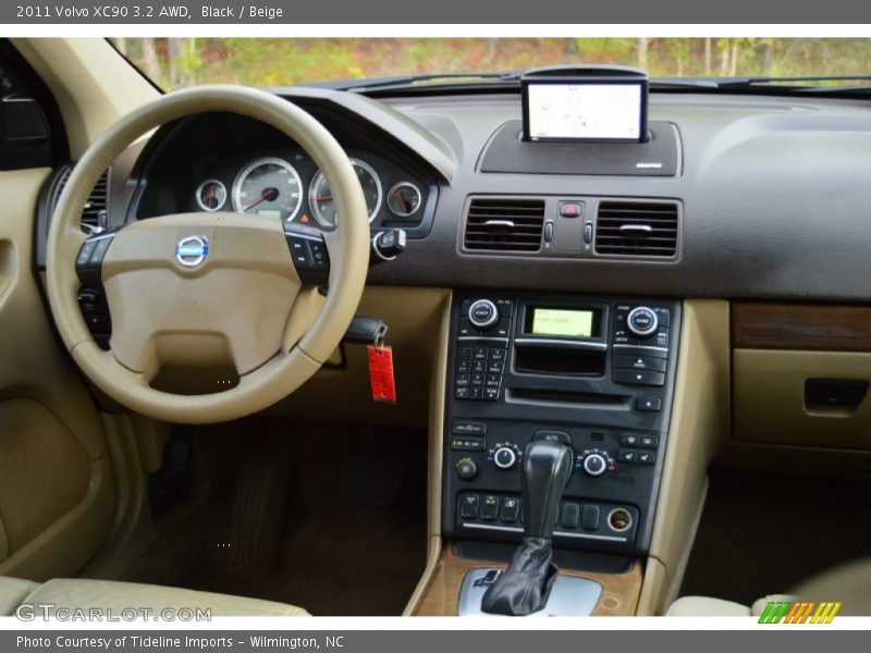 Black / Beige 2011 Volvo XC90 3.2 AWD