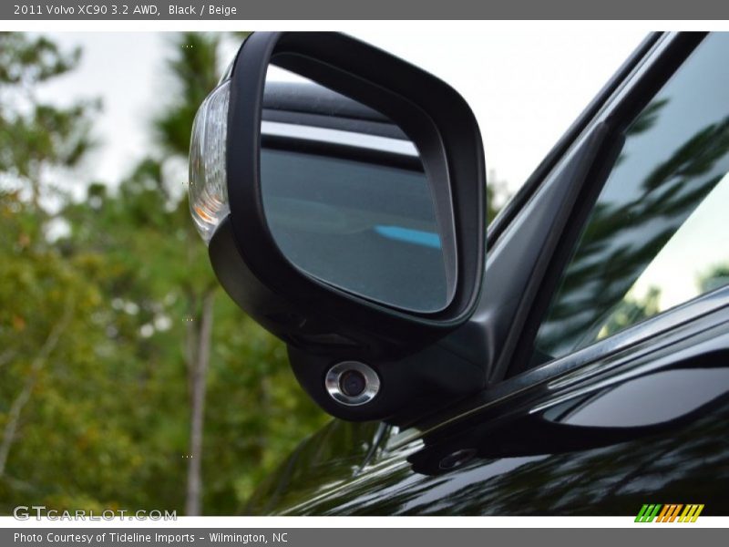 Black / Beige 2011 Volvo XC90 3.2 AWD