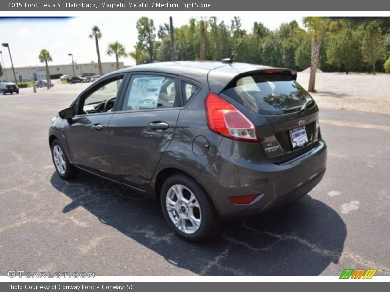 Magnetic Metallic / Medium Light Stone 2015 Ford Fiesta SE Hatchback