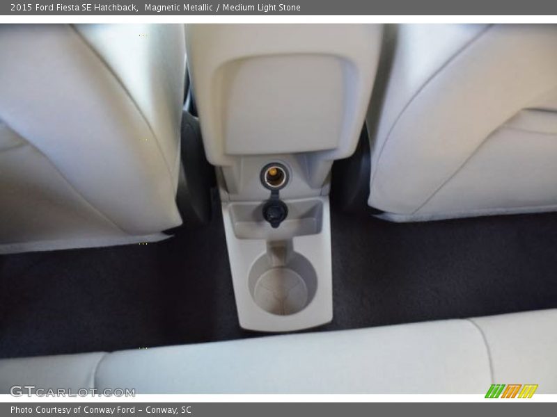 Magnetic Metallic / Medium Light Stone 2015 Ford Fiesta SE Hatchback