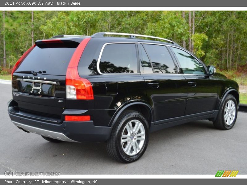 Black / Beige 2011 Volvo XC90 3.2 AWD
