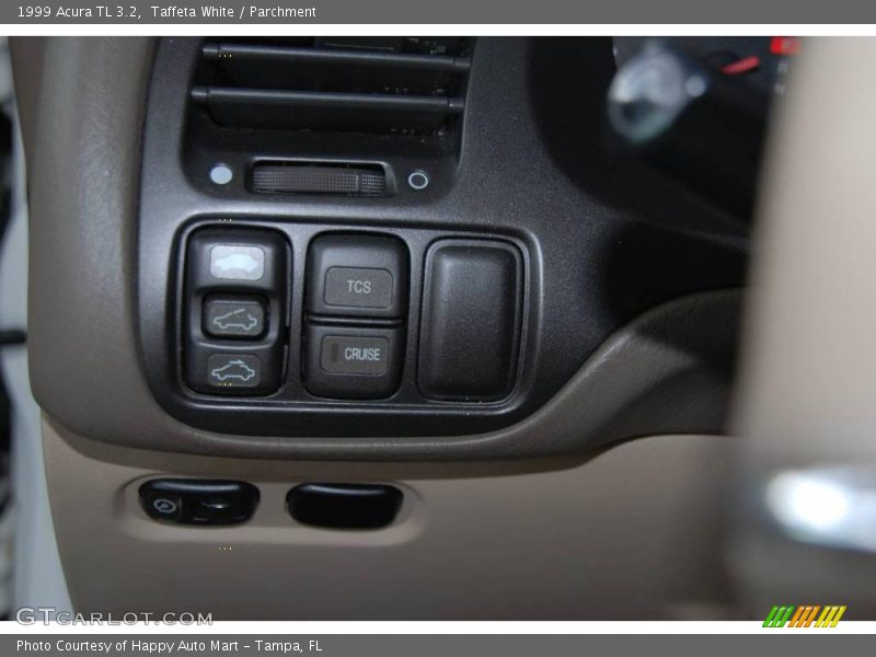 Taffeta White / Parchment 1999 Acura TL 3.2