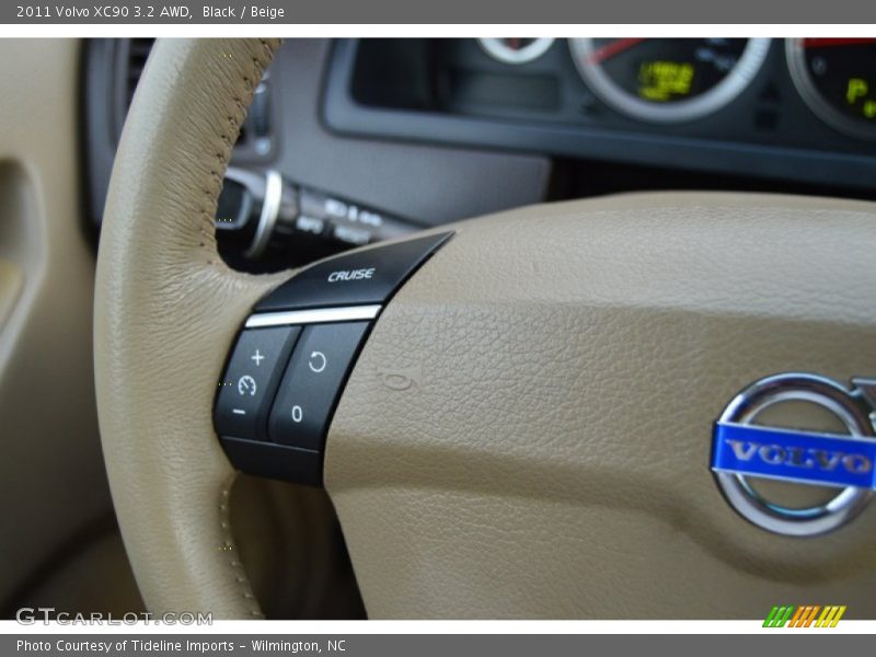 Black / Beige 2011 Volvo XC90 3.2 AWD